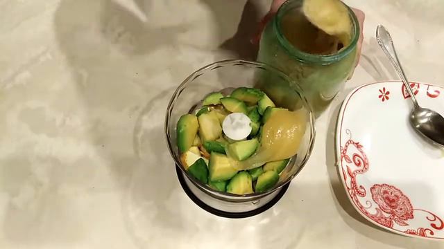 Мороженое из авокадо? Шоколадное! Это необычно и вкусно! смотреть онлайн