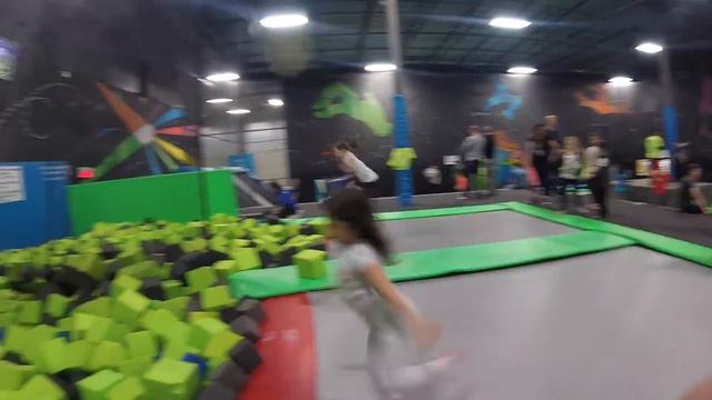 TGK - iSaute Laval January 2017 смотреть онлайн