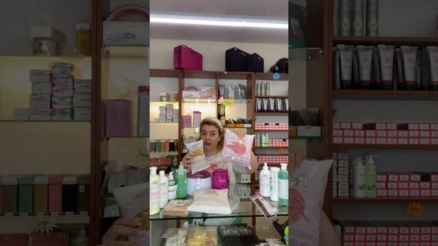Пленочный воск. Компания Loial смотреть онлайн