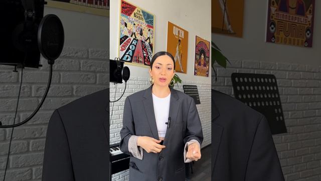Как петь высокие ноты? Фальцет, Бэлтинг, Микст смотреть онлайн