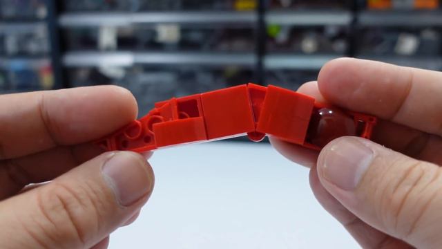 Building a Lego Mimic смотреть онлайн