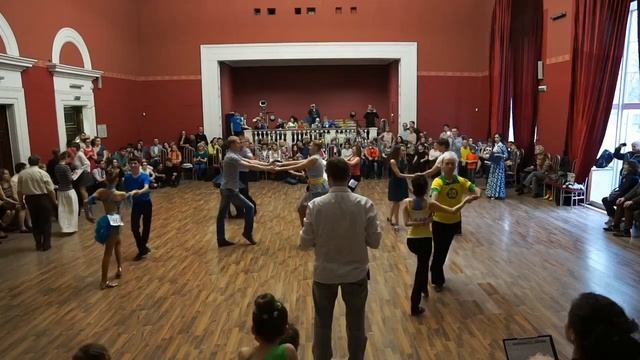 Хастл Дебют (1) Турнир по хастлу и танго День танца ВДНХ 2016. смотреть онлайн