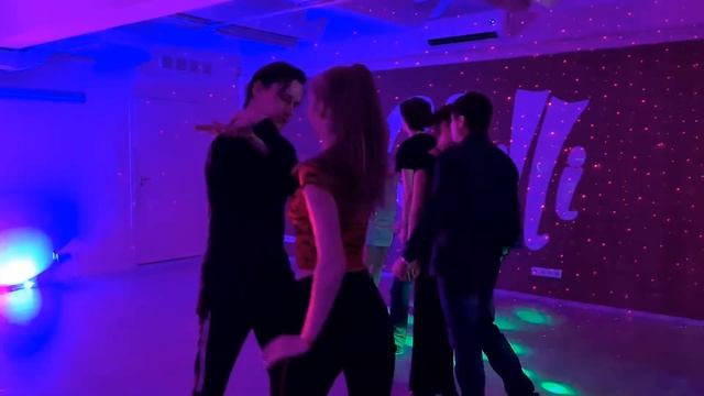 ХАСТЛ. Вечеринка "Обитель зла"_5 смотреть онлайн