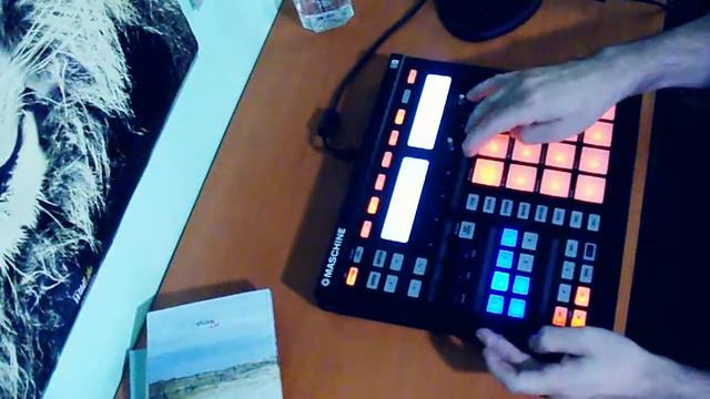 Maschine Techno Live Looping смотреть онлайн