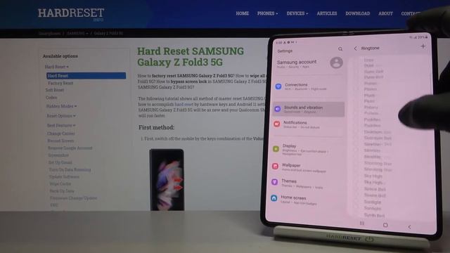 Фирминные рингтоны на телефоне SAMSUNG Galaxy Z Fold3 5G. смотреть онлайн