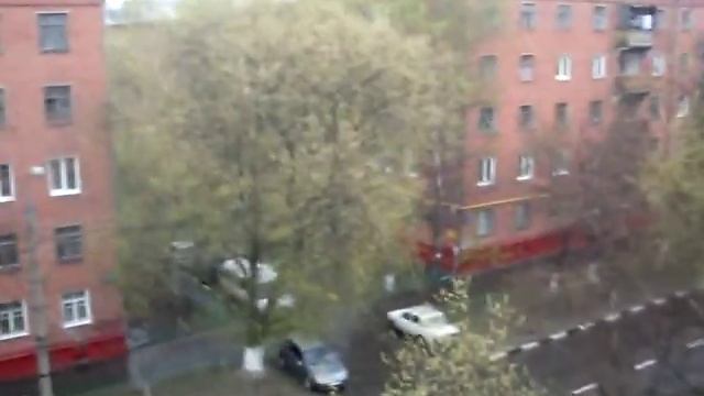 Весна. Снег 25.04.10 днём
