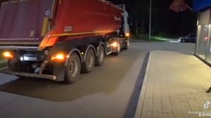 АНАТОЛИЙ БОЛЬШЕГРУЗ 40 РУС ПРОЩАЕТЬСЯ С ДАФОМ 105?