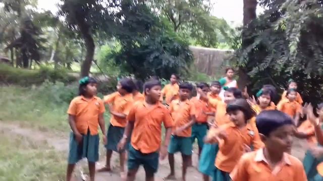 Phoring Babur Biya/ফড়িং বাবুর বিয়ে /Bengali Rhymes For Children/Man Poem Bengali With Aetion смотреть онлайн