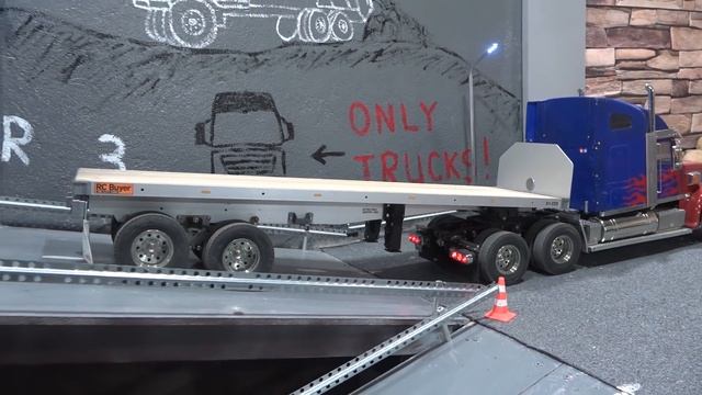 УТОПИЛИ Range Rover Sport ... Scale RC Trucks, Excavator 1580, Front Loader