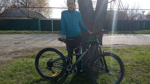 Покатушки на великах.Гонки. смотреть онлайн