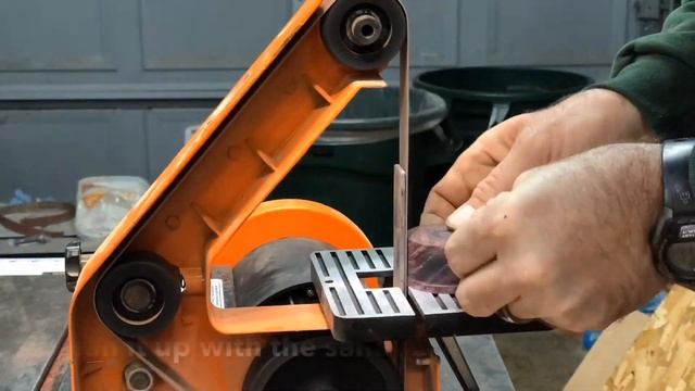 Purpleheart Magnetic Phone Stand смотреть онлайн