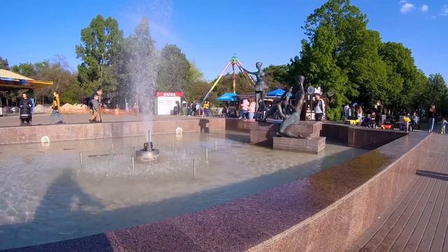 2K Ростов-на-Дону. ЗАПАДНЫЙ. СОВЕТСКИЙ РАЙОН. ПАРК ПЛЕВЕН. ФОНТАН. ASMR смотреть онлайн