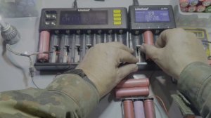 Как восстановить аккумулятор севший в 0 Li-Ion 18650 ( 2 способа )