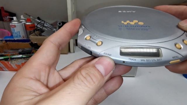 SONY WALKMAN D-E330 เครื่องเล่น CD พกพา ใช้งานเต็มระบบ[ESPกันสั่น][MAGA BASS] смотреть онлайн