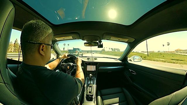 GoPro Hero Max (360 Video) - Driving the Porsche 911 Carrera (991.2). Below The Speed Limit. смотреть онлайн