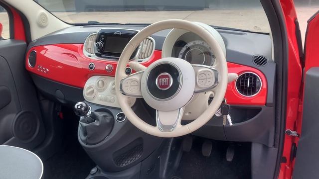 2017 Fiat 500 Hatchback Lounge 1.2l смотреть онлайн
