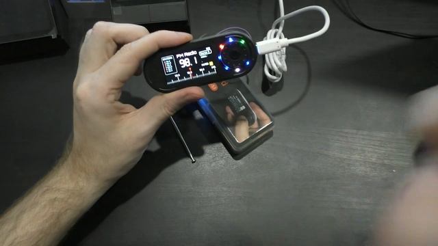 Lilygo T-embed модуль с дисплеем, энкодером, микрофоном и динамиками. FM радио на TEA5767 и ESP32 смотреть онлайн