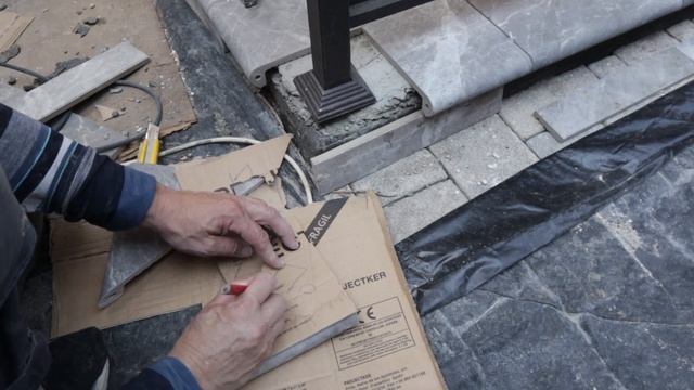 Монтаж парапета клинкерной плиткой на улице Часть 2. смотреть онлайн