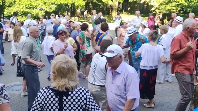 Моя любимая женщина.........16.07.23 Гомель парк Луначарского ? смотреть онлайн