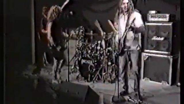 Группа "Status Quo" - "Bombers" смотреть онлайн