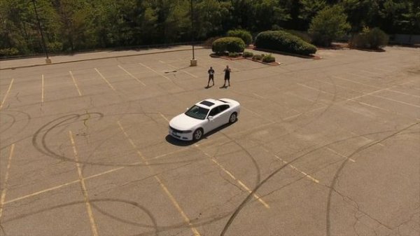 How To Do a Burnout (In An Automatic Car) - Burnout Tutorial