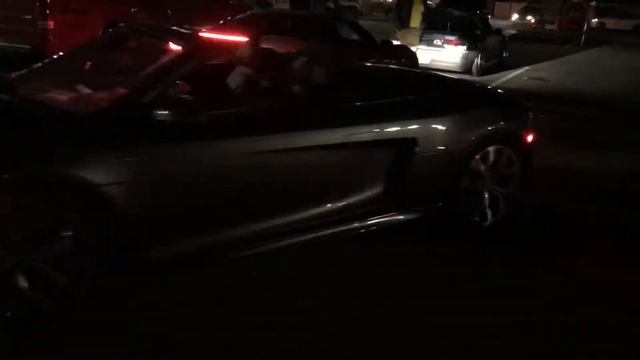 Audi R8 And Corvette C7 смотреть онлайн
