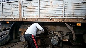 Пытаемся снять балансир Маза