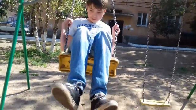 Опасные качели смотреть онлайн
