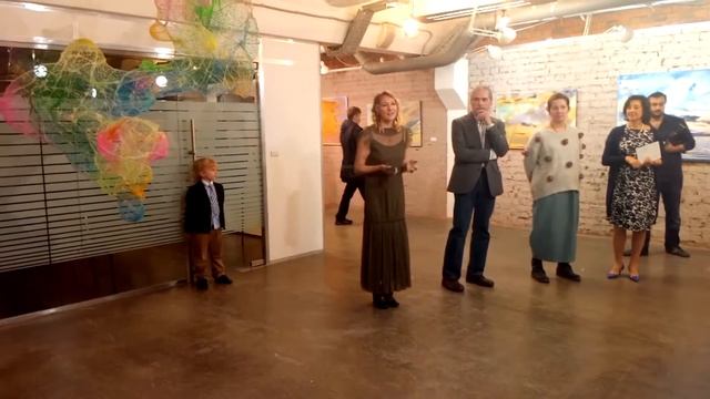 С открытия выставки "Улетаю в облака" в ARTPLAY - Ольга Полесовщикова смотреть онлайн