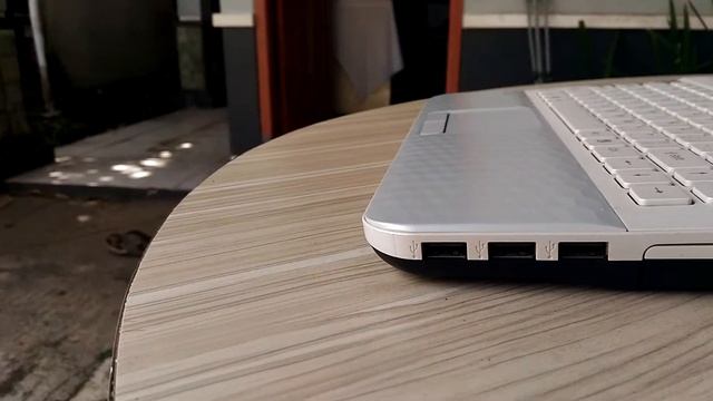 Laptop Gaming Bekas-Sony Vaio VPCEG38FG i5 Sandy Bridge Second смотреть онлайн