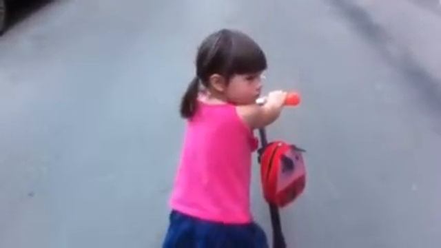 Лека, лето, самокат смотреть онлайн