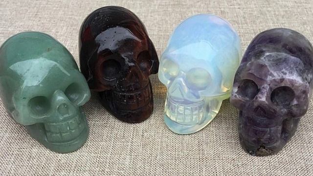 The Legend Of The Crystal Skulls смотреть онлайн