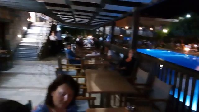 СИСИ, В ПРАЗДНОСТИ!!! смотреть онлайн