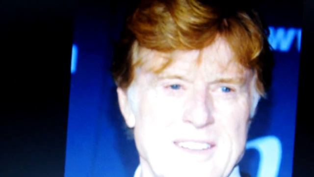 Donald Trump v. Robert Redford: Who Has the bluest Eyes? смотреть онлайн