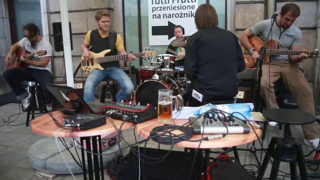 THE HANGOVERS Plays probably me by STING/ ERIC CLAPTON смотреть онлайн