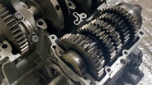 Сборка двигателя Yamaha R1 1998 4XV /  Yamaha R1 1998 engine assembly