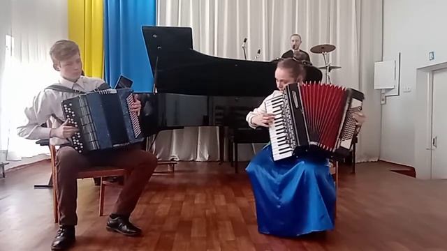 Ансамбль "Акорд" конц. Шепель Ніна та Півторипавло Юрій. Валерій Завальний "Інтермеццо" смотреть онлайн