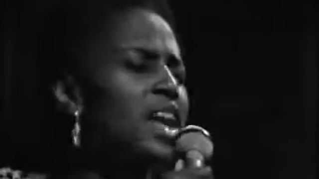 MIriam Makeba - Ask the Rising Sun (Taken from Live At Berns Salonger, Stockholm, Sweden, 1966) смотреть онлайн