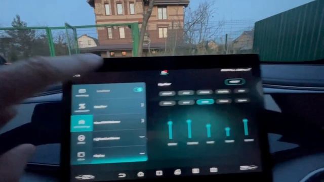 Обзор мультимедиа BYD QIN PLUS смотреть онлайн