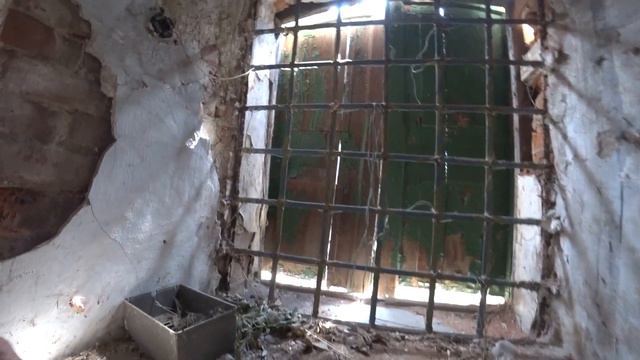 Брошенное здание городского Архива.Состояние. смотреть онлайн