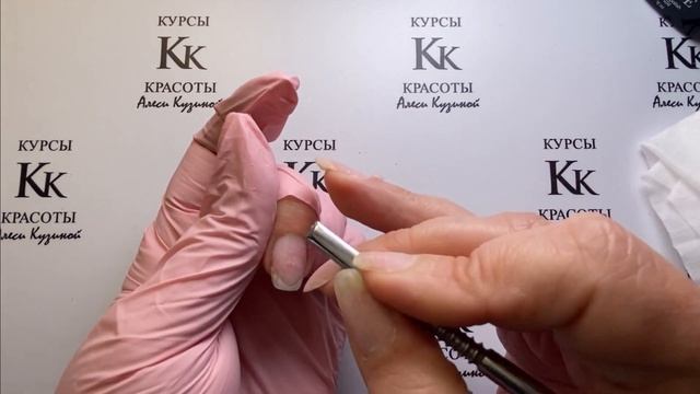 Как сделать маникюр самой дома (до гель-лака) смотреть онлайн