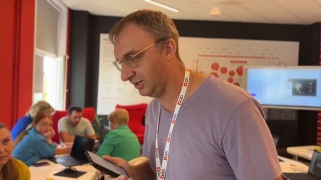 Будь в цифре. Думай иначе