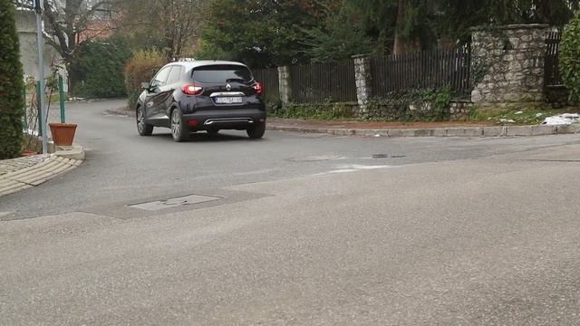 Renault Captur 1.5 dci Initiale Paris test смотреть онлайн