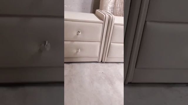 #Кровати_Комфорт #кроватьдвухспальная #дизайн #мягкаямебель #кроватиназаказ #спальня смотреть онлайн