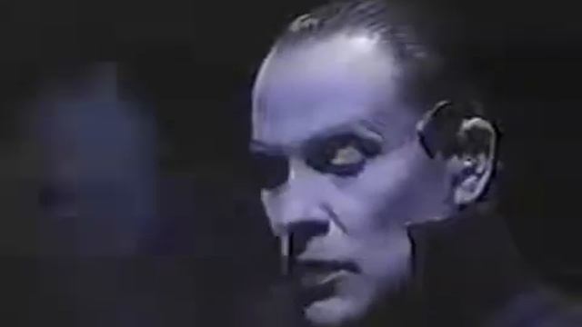 Robert Wilson Plays Hamlet