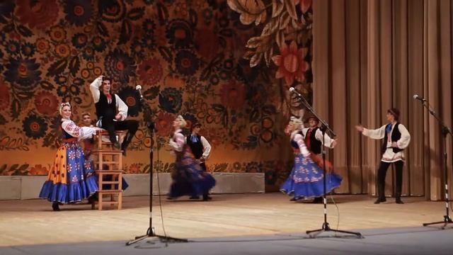 "Кадриль на табуретках" НАНТ Горлица смотреть онлайн
