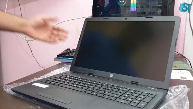 Hp 15-di0006tu Intel Core i3 8th Generation Laptop Unboxing & Reivew [Hindi] смотреть онлайн