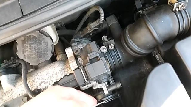 Kia Picanto Bj 04.2004  Beim Gas Geben Macht Komische Geräusche
