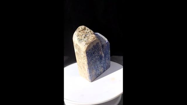 Минерал Лазурит 4.5х9х12.5 см смотреть онлайн