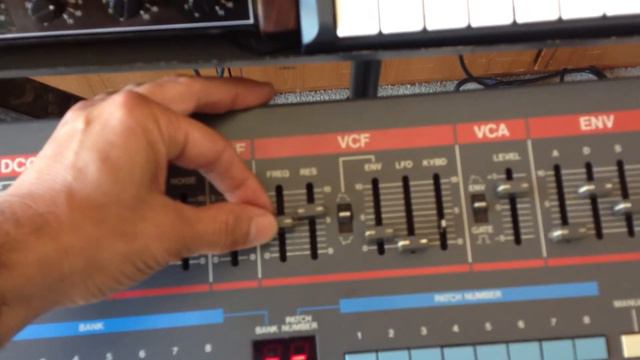 MFOS WSG/AS, Arturia MicroBrute, Roland Juno 106 смотреть онлайн